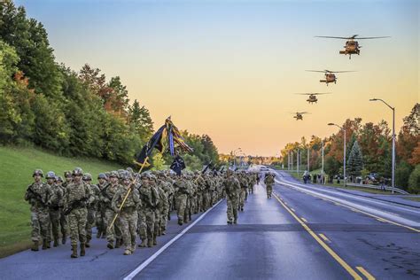 10th Mountain 2nd Brigade soldiers in uniform