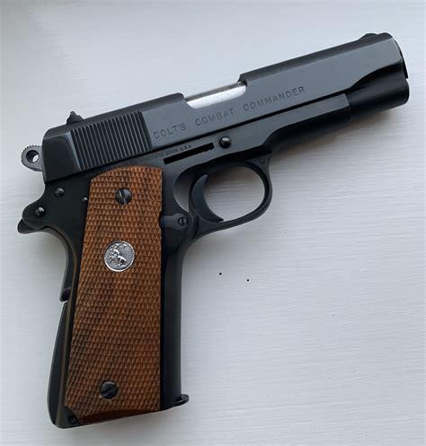 1911 Colt 45 Springfield Commander