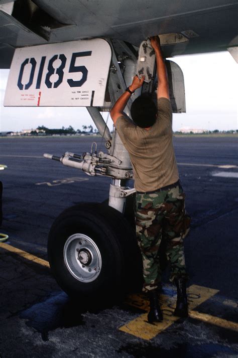 22nd ARW Aircraft Maintenance