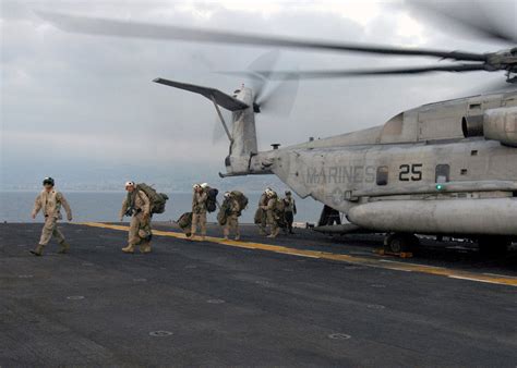 24th MEU CH-53E Super Stallion