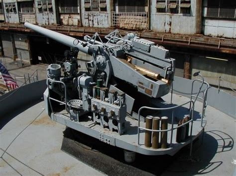 5-inch (127mm) gun