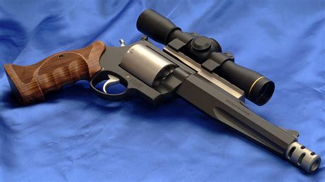 500 Smith & Wesson Magnum Hunting