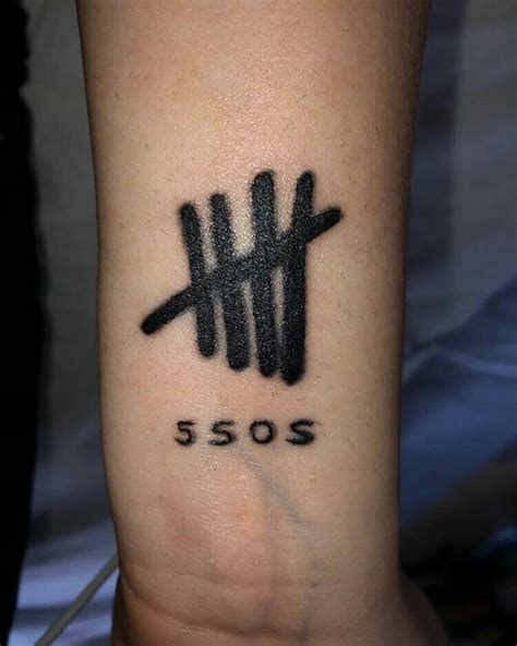 5SOS logo tattoo