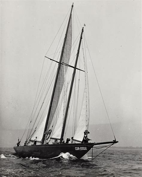 Schooner of the 7 Corsair Navy Fleet