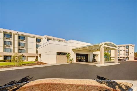 Accommodations at Navy Lodge San Diego