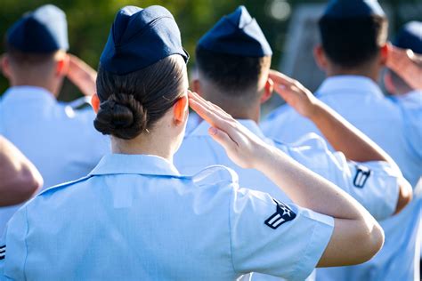 Air Force Recruiter talking to a group