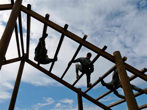 Air National Guard Recruits on Obstacle Course