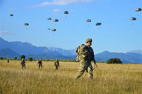 Airborne Army Operations