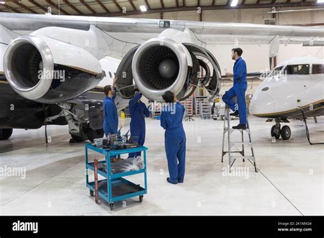 Aircraft Maintenance Team