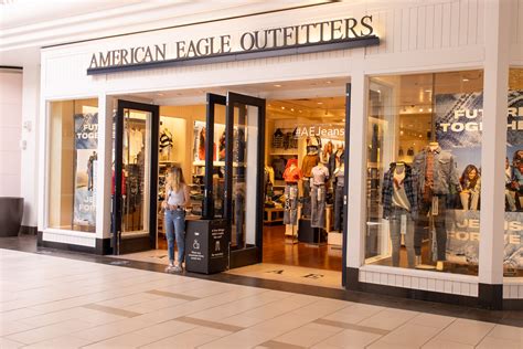 American Eagle Glenbrook Square Mall