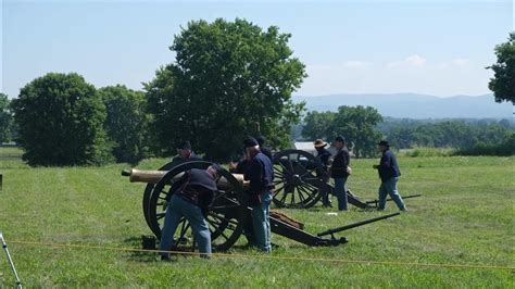 Cannon fire on the Antietam Battlefield