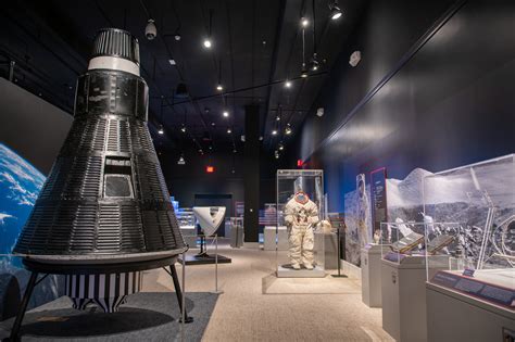 Apollo 13 Exhibit