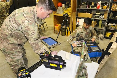 Army EOD Technicians at work