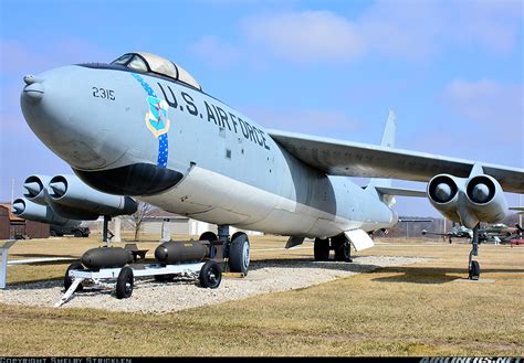 B-47E Stratojet in flight