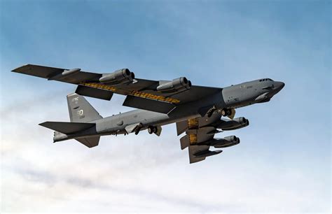 B-52 Bomber landing