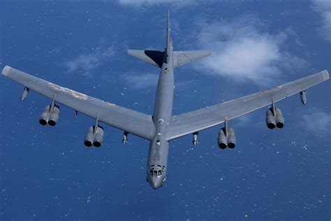 B-52 Stratofortress Image 5