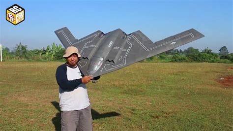 B2 Stealth Bomber RC model with engines