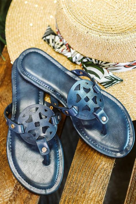 Benefits of Navy Blue Sandals