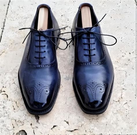 Benefits Of Navy Dress Shoes