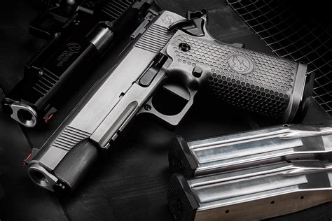 Benefits of 1911 9mm Double Stack Pistols