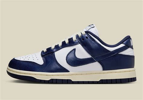 Benefits of Navy Blue Nike Dunks