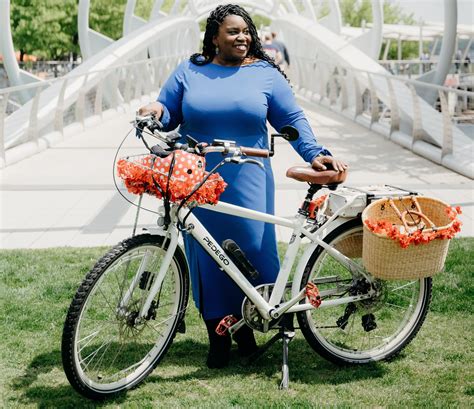 Biking to Navy Yard