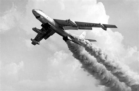 Boeing B-47 Stratojet Takeoff