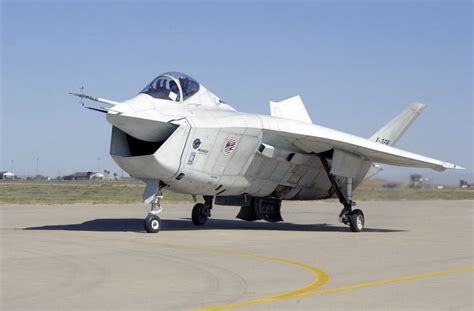 Boeing X-32 Specifications