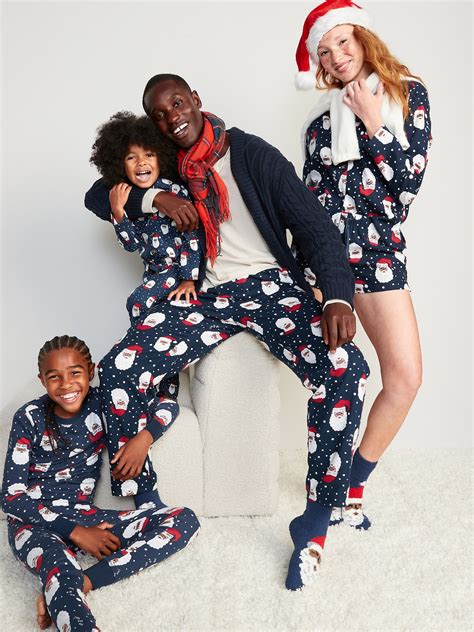 Choosing Old Navy Christmas Pajamas