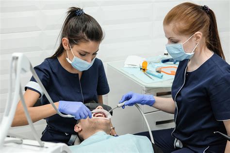 Dental Assistant