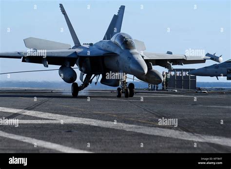 EA-18G Growler landing on a runway