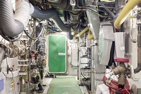 Elizabeth Class Aircraft Carrier Interior