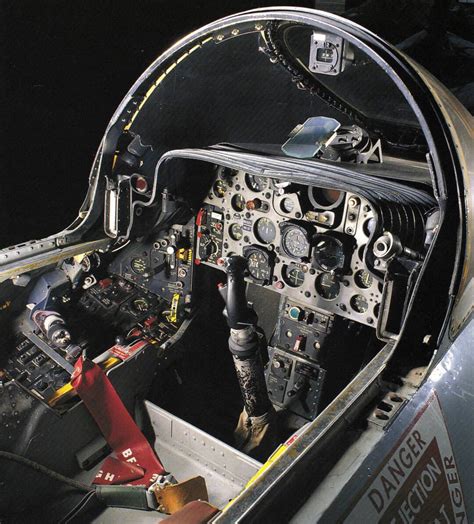 F-101 Voodoo cockpit