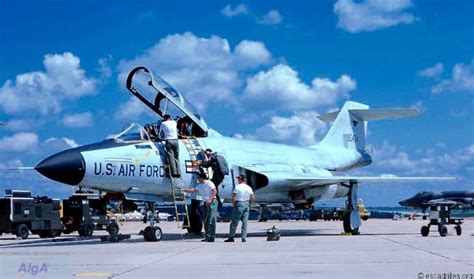 F-101 Voodoo maintenance