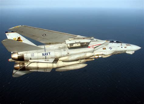 F-14 Tomcat landing at night