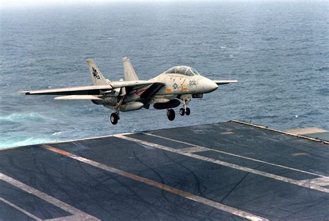 F-14 Tomcat Landing