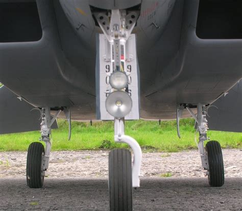 F-15 Landing Gear