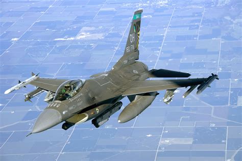 F-16 air-to-air combat