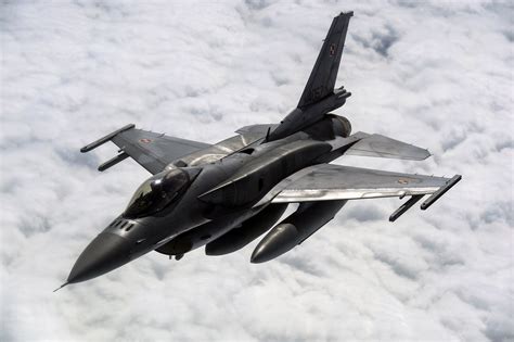 F-16 Falcon specialized variants