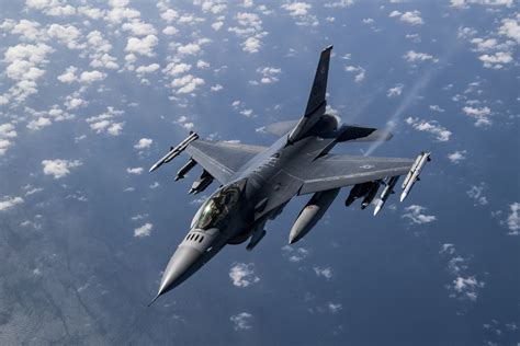 F-16 in flight