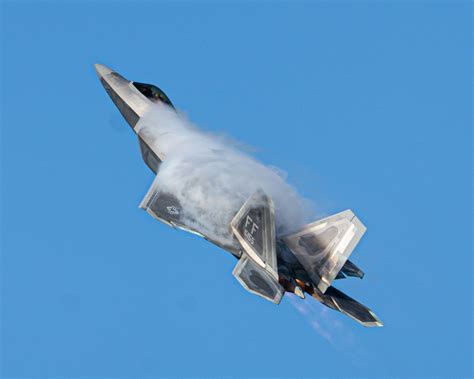 F-22 Demonstration Team performing at night