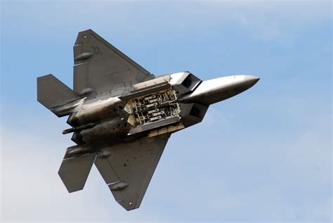 F-22 Raptor taking off