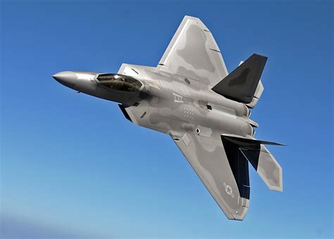 F-22 Raptor taking off