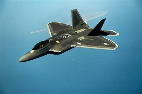 F-22 Raptor's stealth design