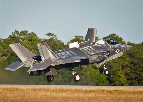 F-35B STOVL capability