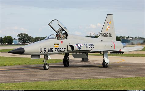 F-5 Fighter Jet in formation