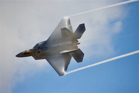 F-22 Speed