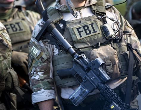 FBI Agents Using Pistols