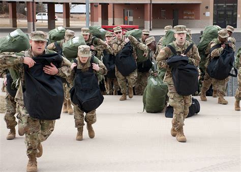 Fort Leonard Wood BCT Recruits