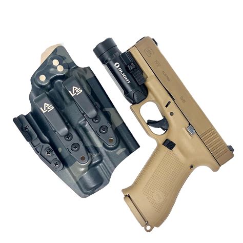 Gen 4 Glock 19x Concealment and Carry